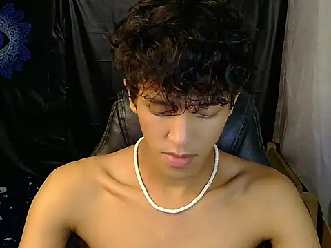 kenbigcockxx online show from February 4, 1:28 pm