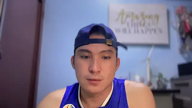 lovely jay online show from December 4, 9:00 pm