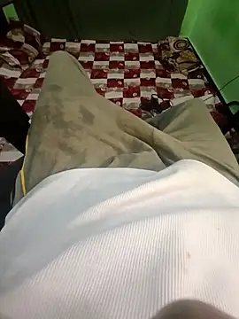 rockyy23boy online show from April 1, 11:23 am