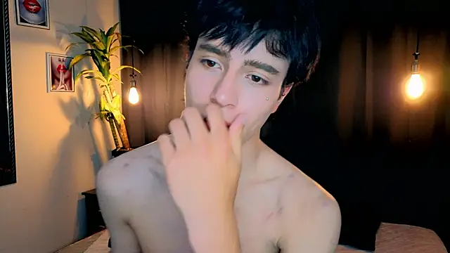 Christopher 77 online show from November 6, 3:53 am