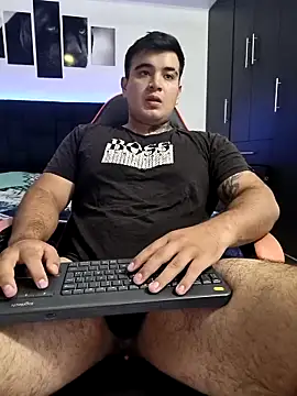 Snapshot of thiago__cp01 chatting on September 10, 3:16 am thiago  cp01 online show from September 10, 3:16 am