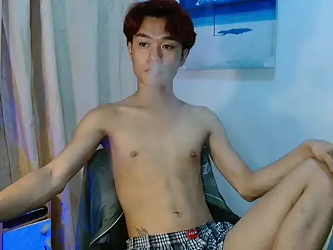 Snapshot of ur_little_secret chatting on October 19, 1:25 pm ur little secret online show from October 19, 1:25 pm