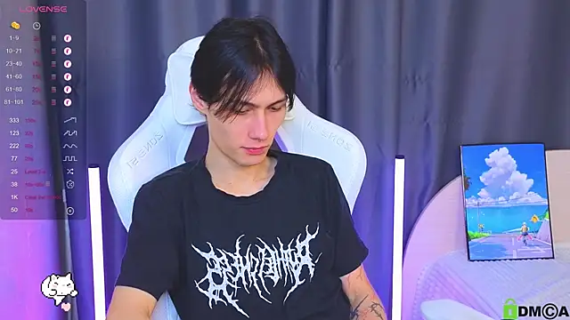 bd black online show from December 17, 11:44 pm