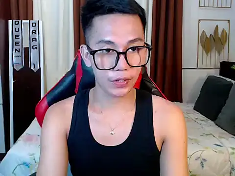 drinkmycumx online show from February 10, 2:55 pm