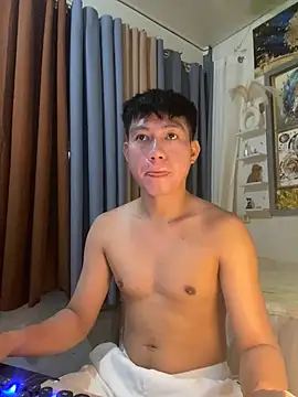 xshyboyx online show from January 18, 12:40 pm