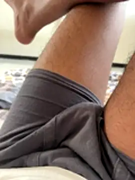 shreyas79 online show from December 17, 9:38 am