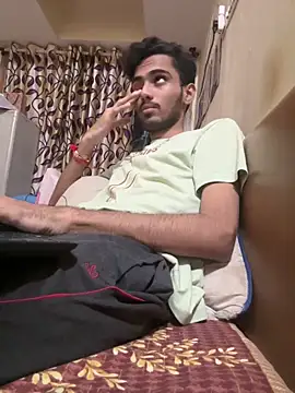 Snapshot of hoegupta chatting on October 6, 2:33 pm hoegupta online show from October 6, 2:33 pm
