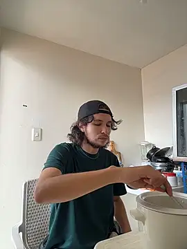 Luxx 14 online show from March 21, 6:01 pm