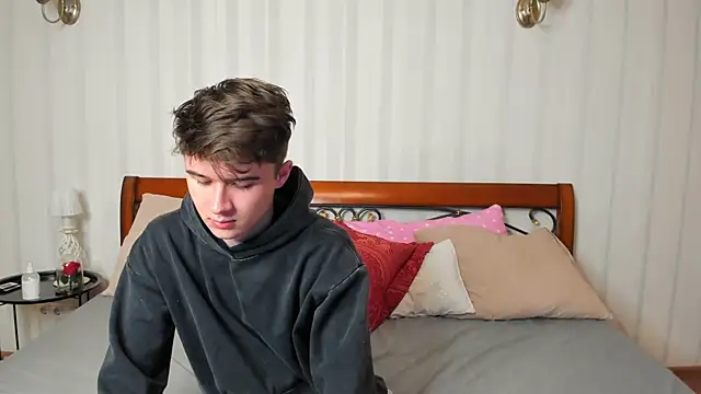 SherlockMax online show from September 27, 7:34 pm