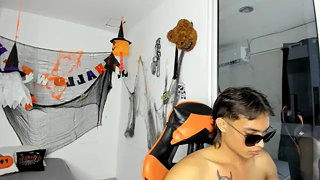 kenshi roa online show from November 9, 3:32 am