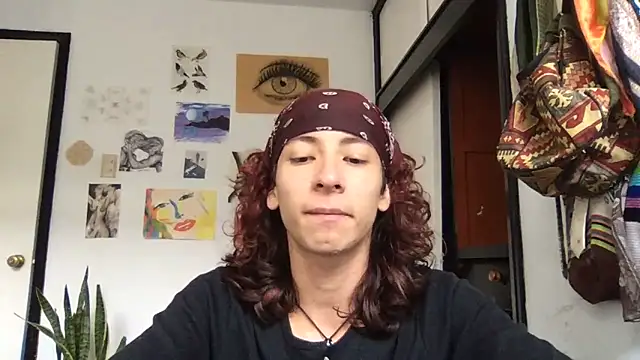 camille delrey online show from February 12, 4:13 pm