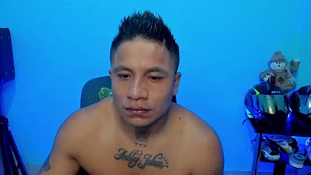 zeus 7777 online show from April 6, 10:05 am