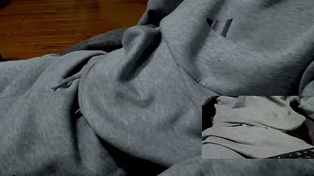 Yasu2000 online show from March 28, 12:44 am