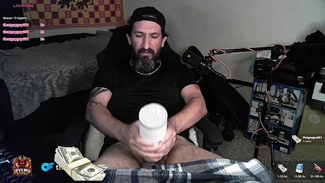 DevilPup75  online show from February 14, 8:20 am