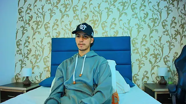 Marcus Jeron online show from November 2, 3:11 am