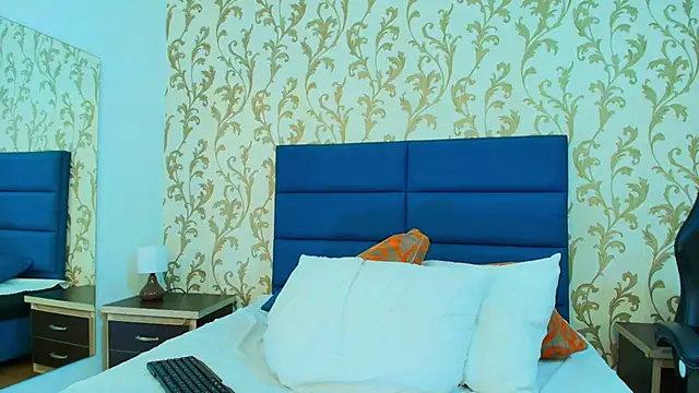 Marcus Jeron online show from October 25, 3:41 am