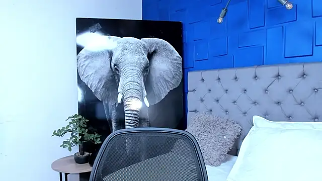 andres-clark92 online show from September 26, 5:54 pm