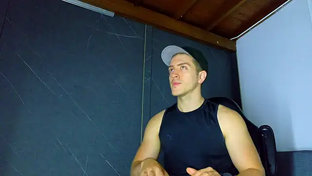 ALANNFERRER online show from January 15, 10:19 am