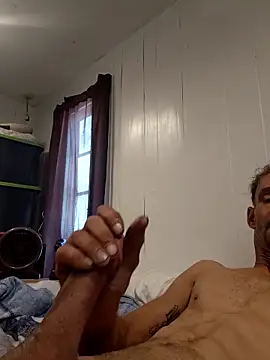 Hungwell1515 online show from April 13, 2:51 pm