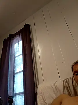 Hungwell1515 online show from April 11, 12:41 pm