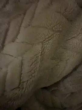 Snapshot of LumpedDolichos chatting on October 17, 5:22 am LumpedDolichos online show from October 17, 5:22 am