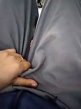 zorhotty online show from February 26, 11:00 am