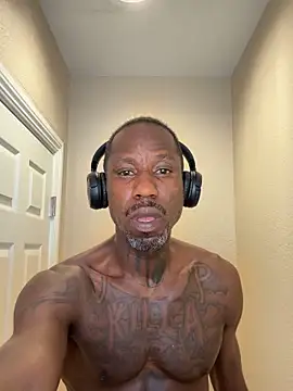 Pipegod007 online show from February 28, 9:14 pm