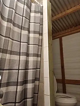 ShawnandDani7074 online show from April 10, 3:02 am