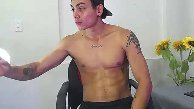 Tommy kurtt online show from October 17, 1:04 pm