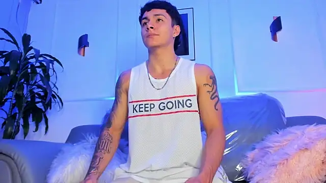 Leo santoro online show from March 2, 1:18 pm