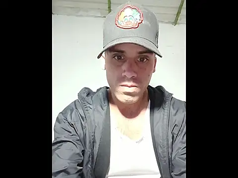 alex-golden online show from December 18, 12:39 am