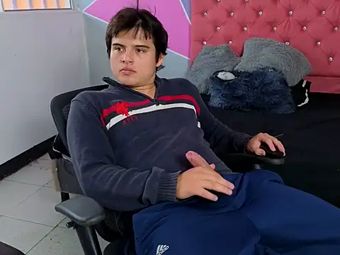 invincible200 online show from November 8, 3:04 pm