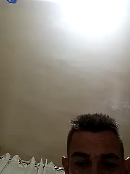 Snapshot of Villena_jm91 chatting on September 24, 12:32 am Villena jm91 online show from September 24, 12:32 am