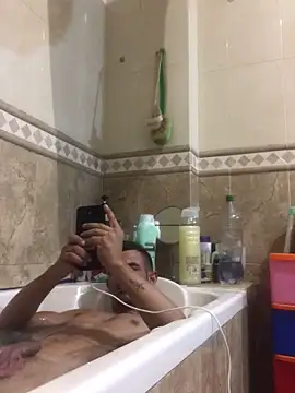 Snapshot of Villena_jm91 chatting on September 28, 1:36 am Villena jm91 online show from September 28, 1:36 am