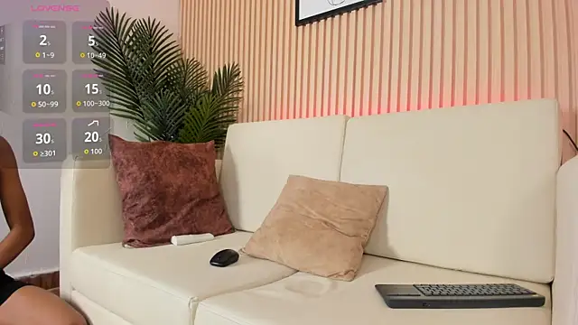 Brunette  boy online show from September 23, 3:39 am