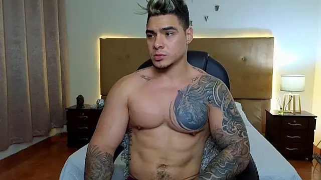 Steven Velez online show from September 22, 3:28 am