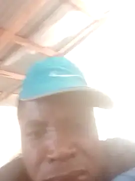 franceew online show from February 9, 7:46 am