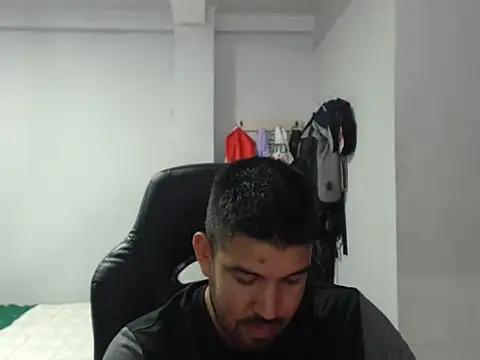 Axel11113 online show from November 8, 3:54 am