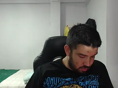 Axel11113 online show from November 20, 2:55 am