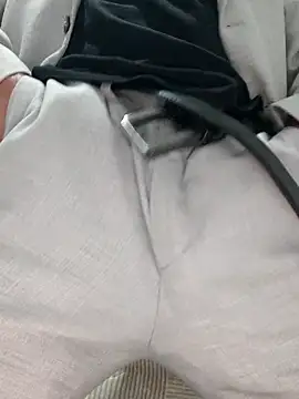 TheTurkishDelightinaSuit online show from April 20, 11:29 pm