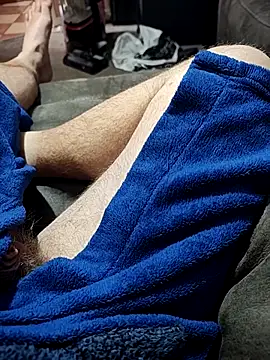 hubbyfun19 online show from April 26, 5:16 am