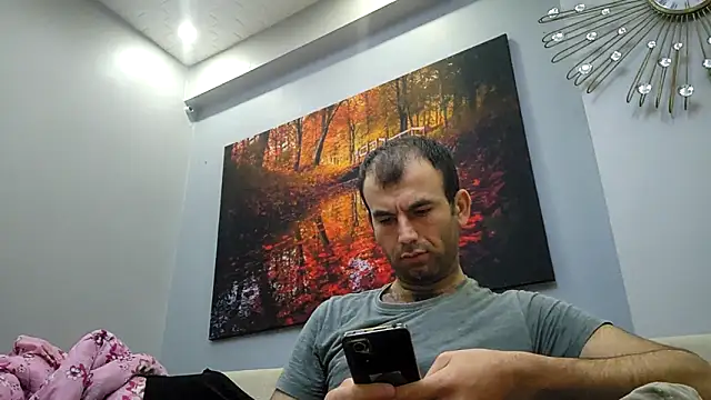 Apooabe online show from April 12, 6:20 pm