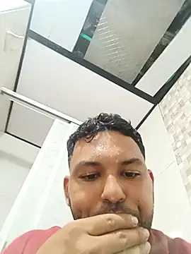 Frank0021 online show from November 1, 10:14 pm