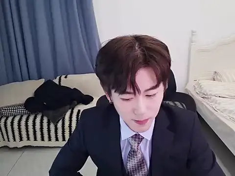 Al an online show from January 15, 5:04 pm