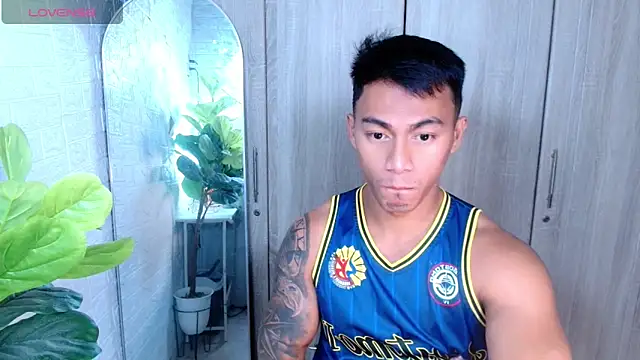 PinooyMilker online show from March 16, 2:54 pm