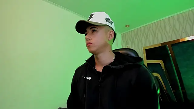 Draven Marceaux online show from October 28, 11:23 am