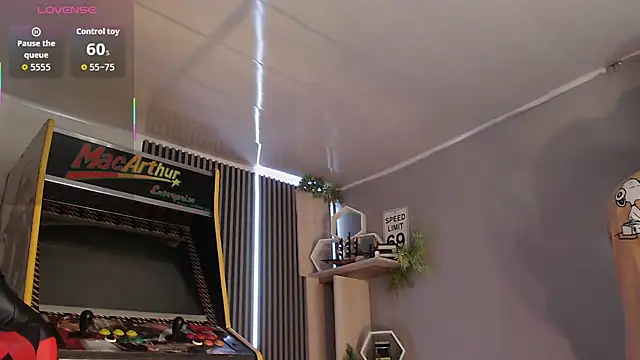 Bastian MCcormick online show from September 18, 3:25 pm