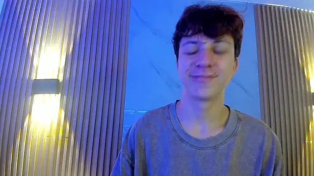 IM DAREN online show from October 4, 12:21 pm