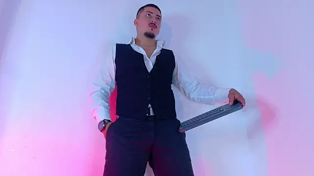 MrFox   online show from December 20, 8:05 pm