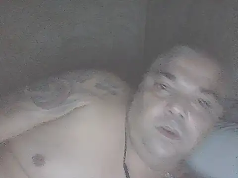 Snapshot of mauri5 chatting on September 14, 9:11 am mauri5 online show from September 14, 9:11 am